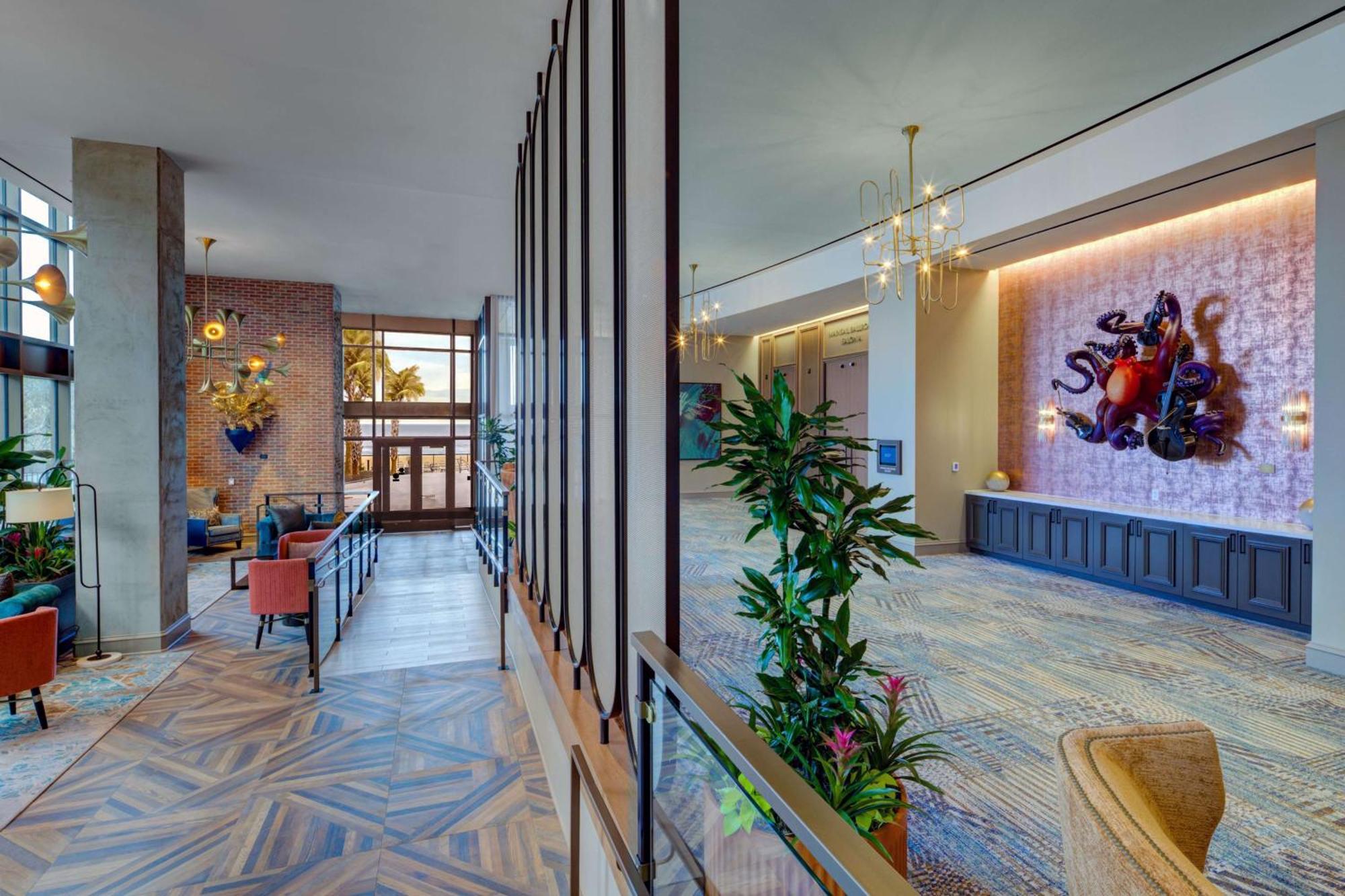 Embassy Suites By Hilton Virginia Beach Oceanfront Resort Exterior photo